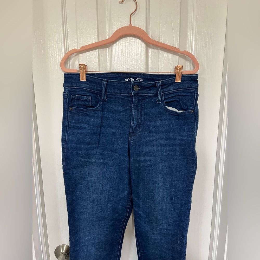 Old Navy Rockstar Super Skinny Raw Hem Cotton Blend Jeans Size 12 EUC - Picture 3 of 9